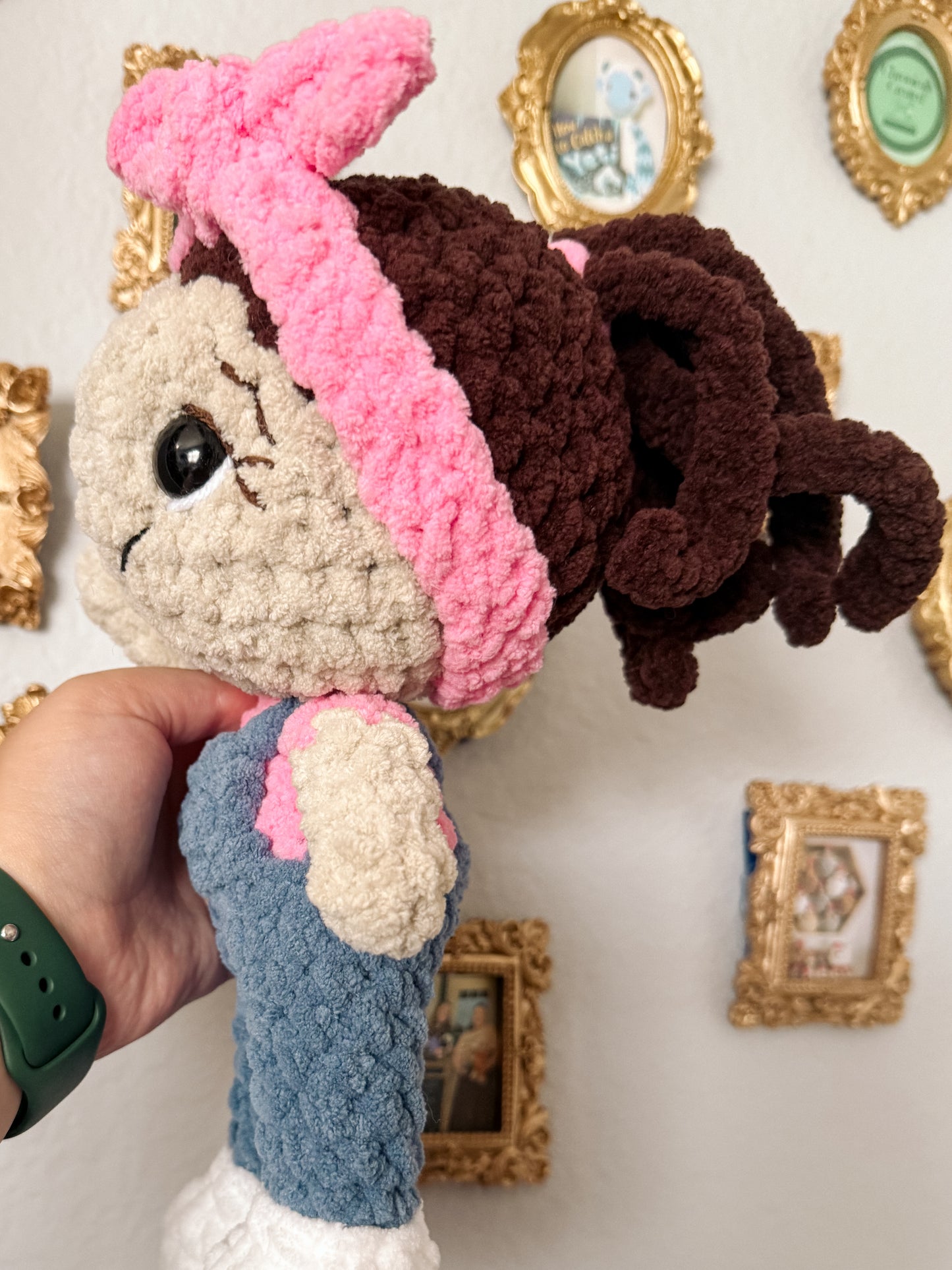 Hello Friends! Crochet Plushie Doll