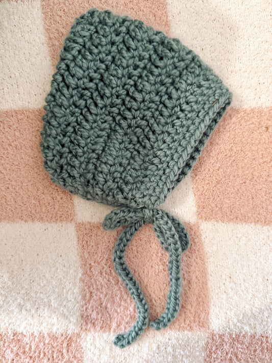 Crochet Baby Bonnet